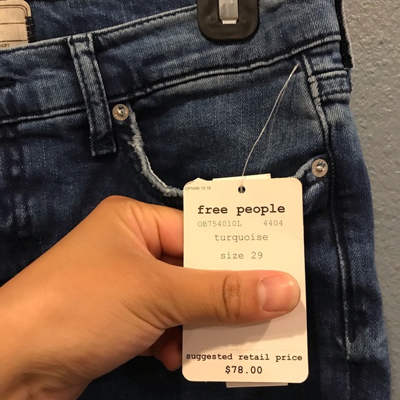 Free People high rise busted knee skinny jeans NWT - Picture 4 of 8